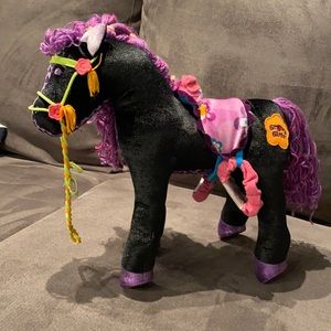 Manhattan Toy Groovy Girls Midnight Star Poseable Horse